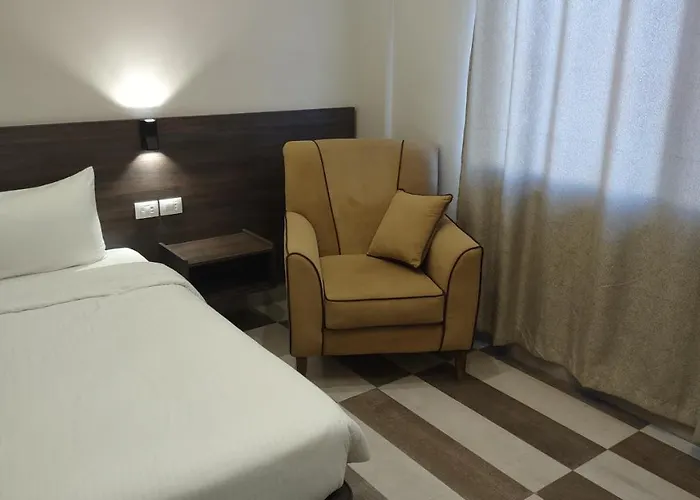 Black Iris Hotel II
