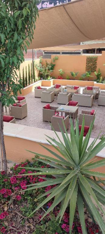 Black Iris Ii Hotel 3*