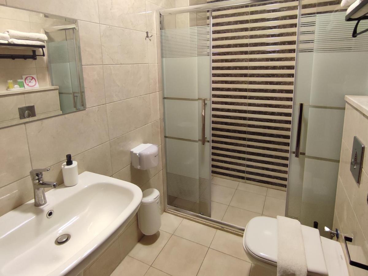 Hotel Black Iris Ii Madaba
