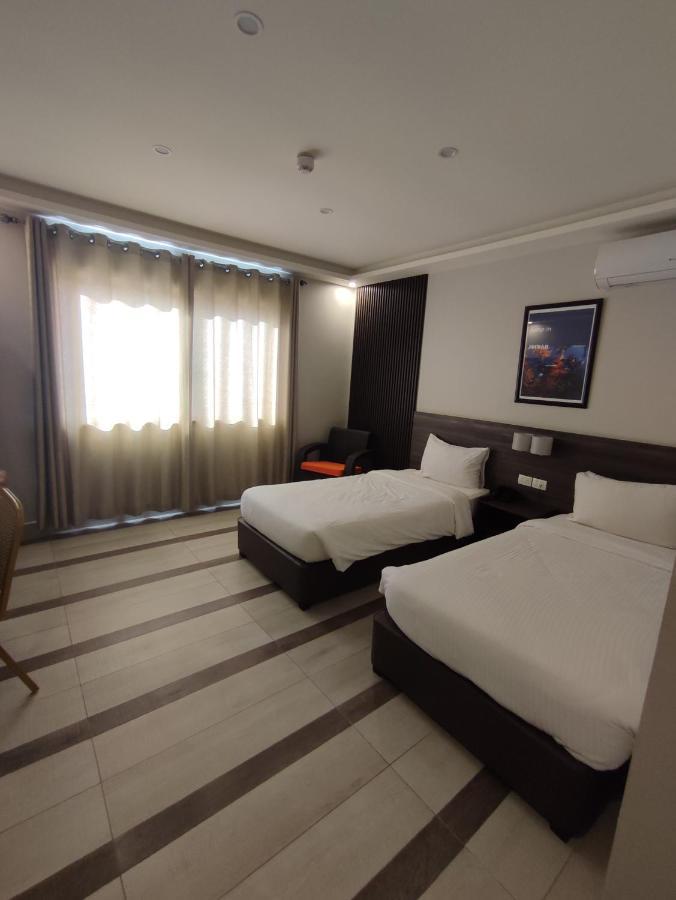 Black Iris Ii Hotel Madaba